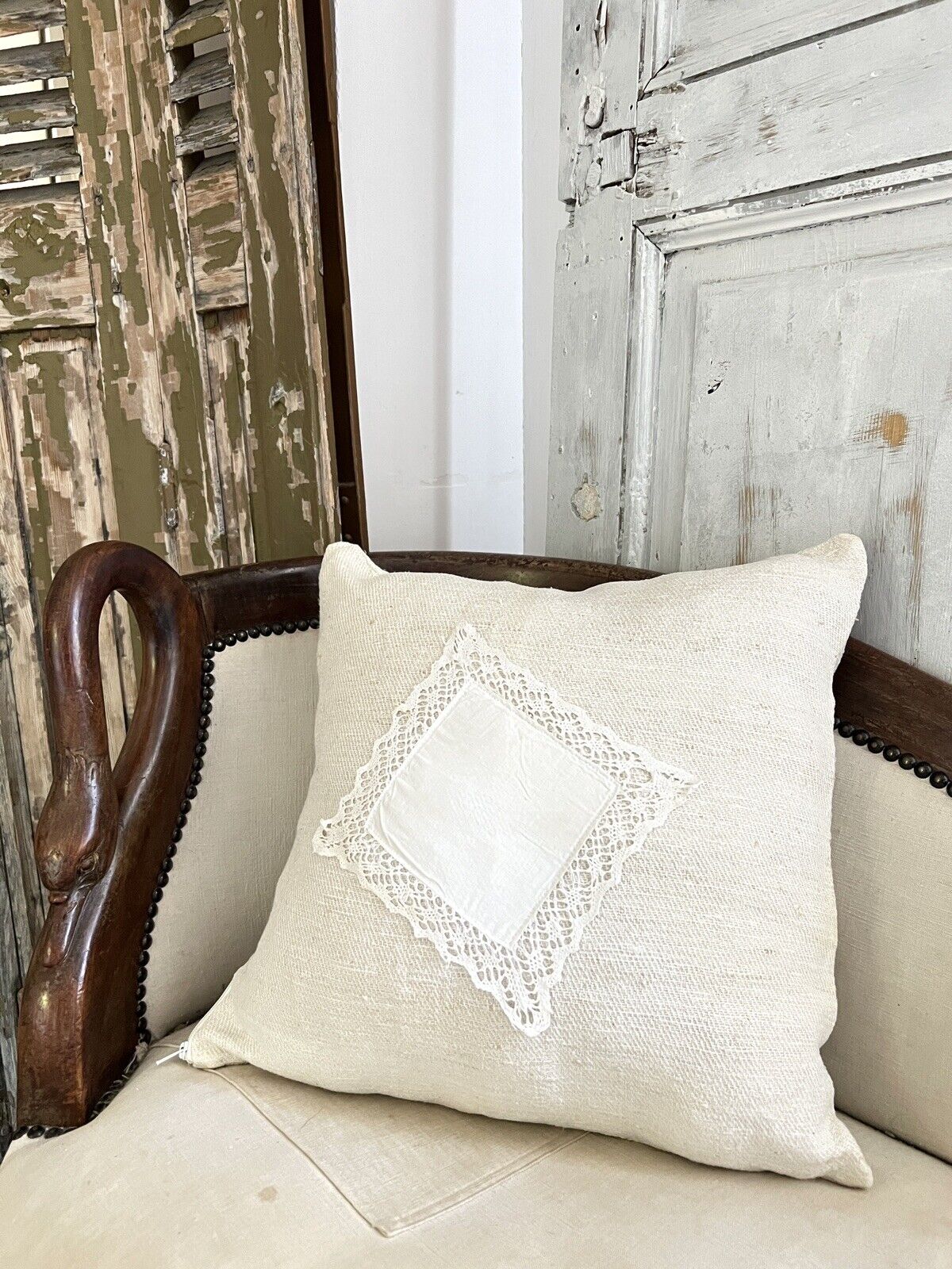 UPCYCLED vintage French GRAIN SACK PILLOW COVER natural tone