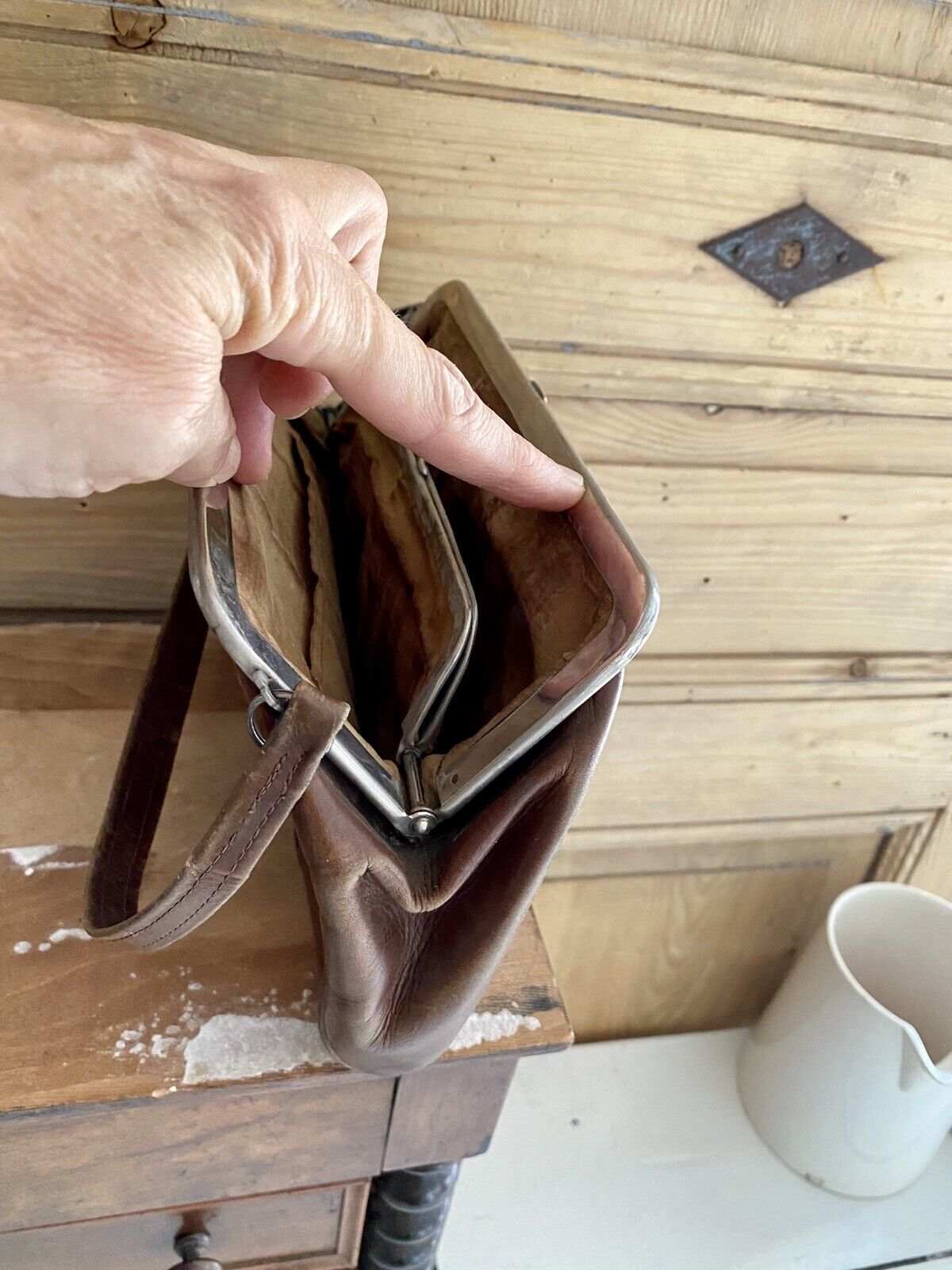 Vintage French brown LEATHER shoulder BAG c1950