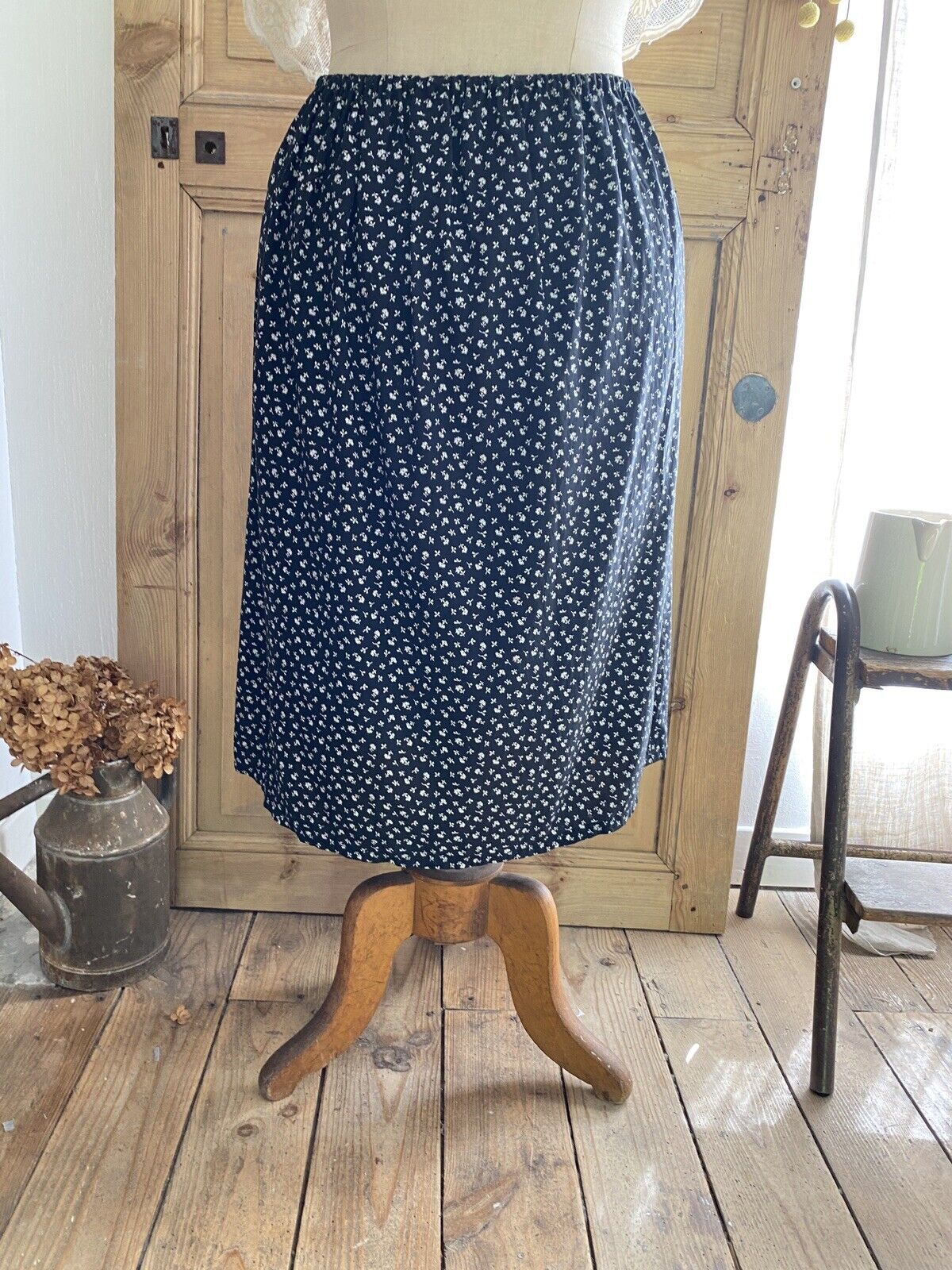 Vintage French cotton viscose FLORAL BLACK SKIRT c1960