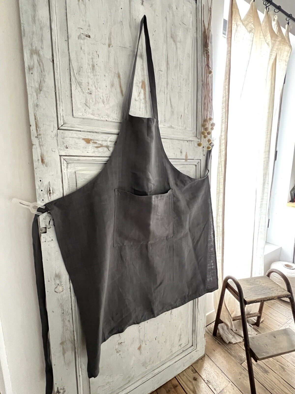 French UPCYCLED GRAY dye antique linen WORK WEAR APRON Les Toiles Blanches