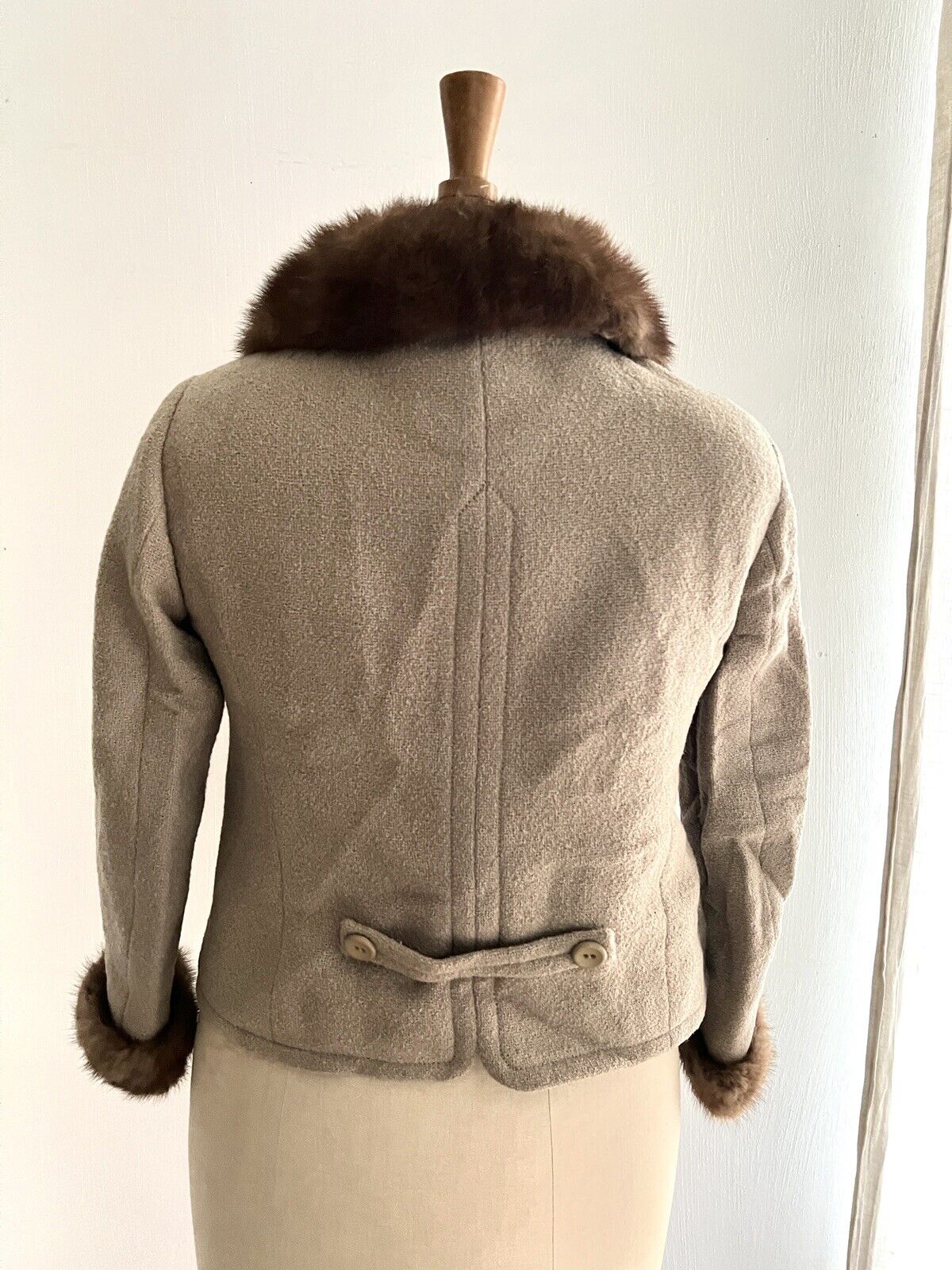 Vintage French woman beige wool spencer JACKET MINK FUR collar c1950