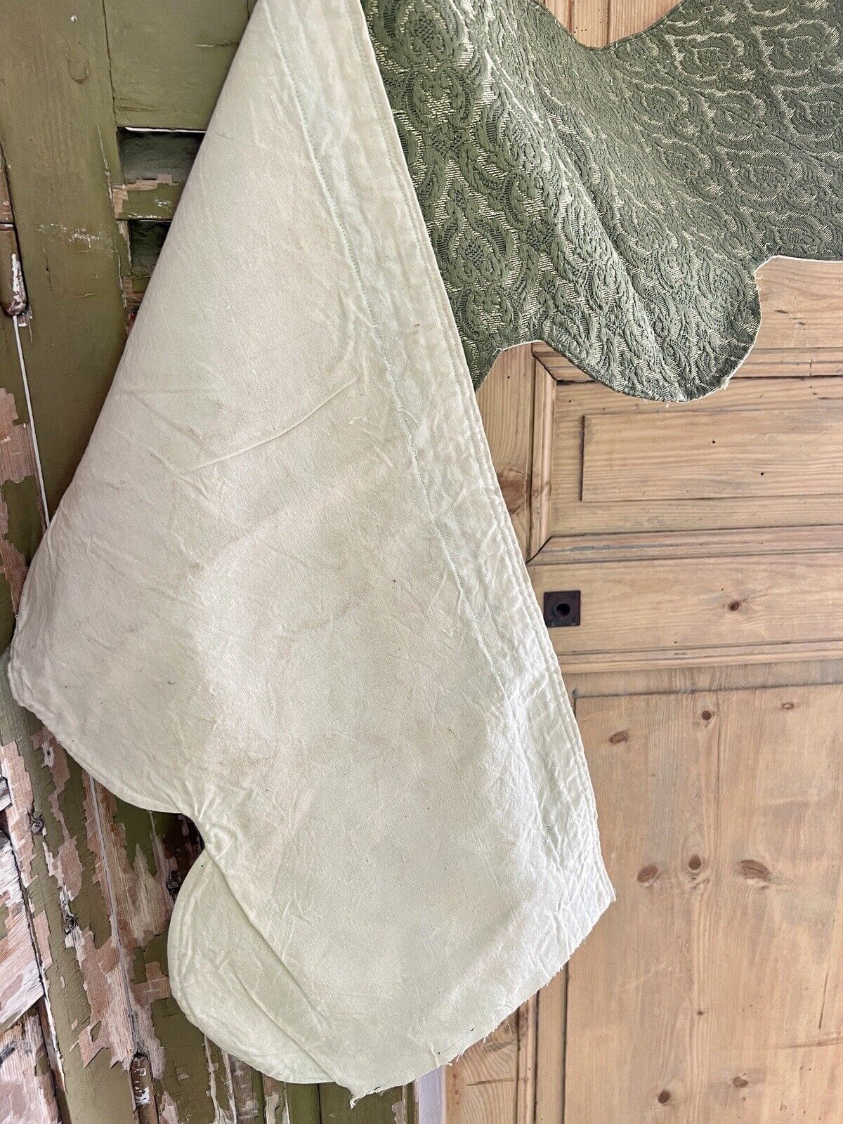 Antique French DAMASK GREEN SILK long BOTEH indiennes VALANCE c1920