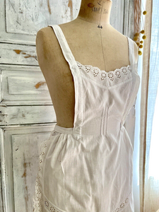 Lot 2 vintage French service APRON work wear cotton BRODERIE ANGLAISE c1950