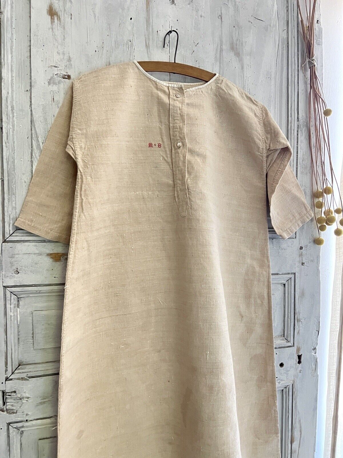 Rare PRIMITIVE unused French heavy oatmeal LINEN nightshirt MB mono c1820