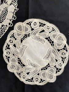 BUNDLE 5 LARGE vintage French FILET LACE DOILIES napperon CRAFT c1930