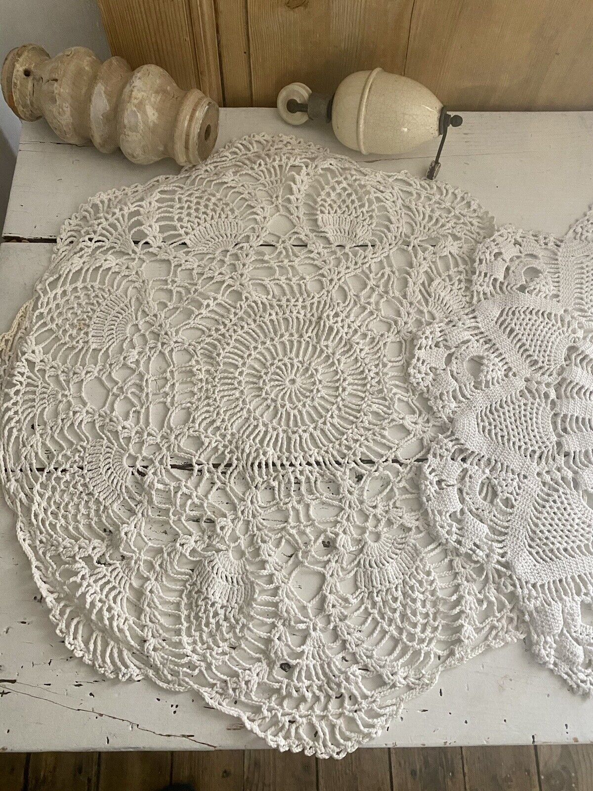 SET 3 round French HEAVY cotton FILET LACE DOILIES mat c1950