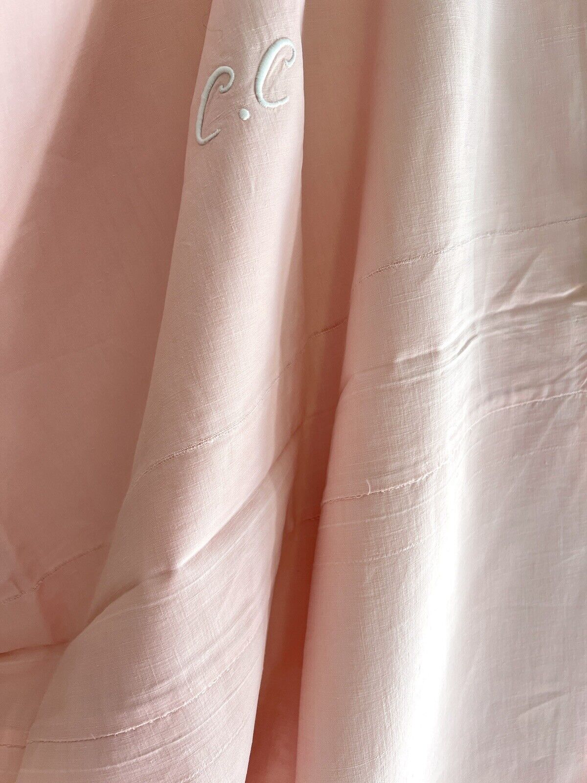 Art Deco French floppy pale pink LINEN FIL sheet CC mono c1930