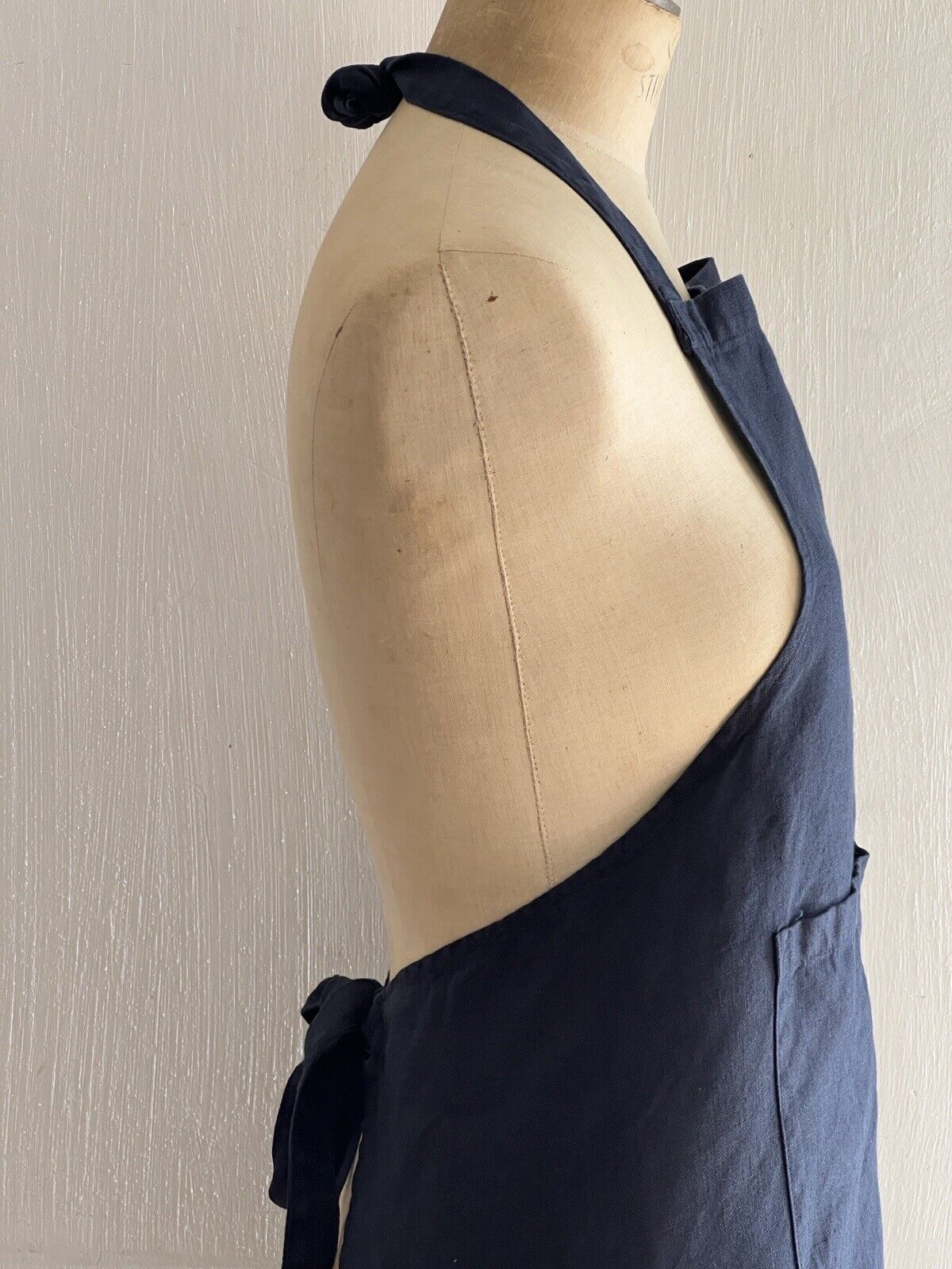 French UPCYCLED linen INDIGO WORK WEAR APRON Les Toiles Blanches