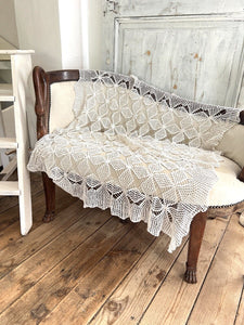 Vintage French FILET LACE textile TABLECLOTH bedspread c1930