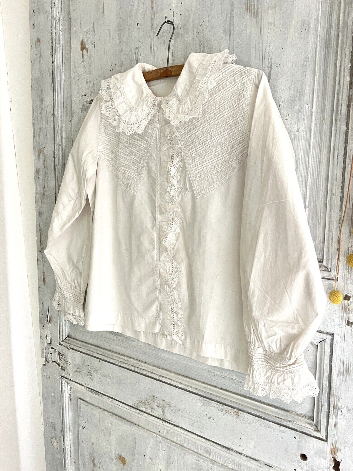 Rare VICTORIAN French woman embroidered BLOUSE pintucks LACE frill CM mono c1900