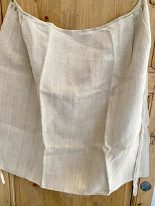 PRIMITIVE French WORK WEAR homespun LINEN NUNNERY pleated APRON PB mono c1830