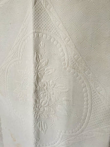 Antique LARGE French BRIDE PIQUE DE PROVENCE bed COVERLET LACE TRIM c1930