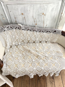 Vintage French FILET LACE textile TABLECLOTH bedspread c1930