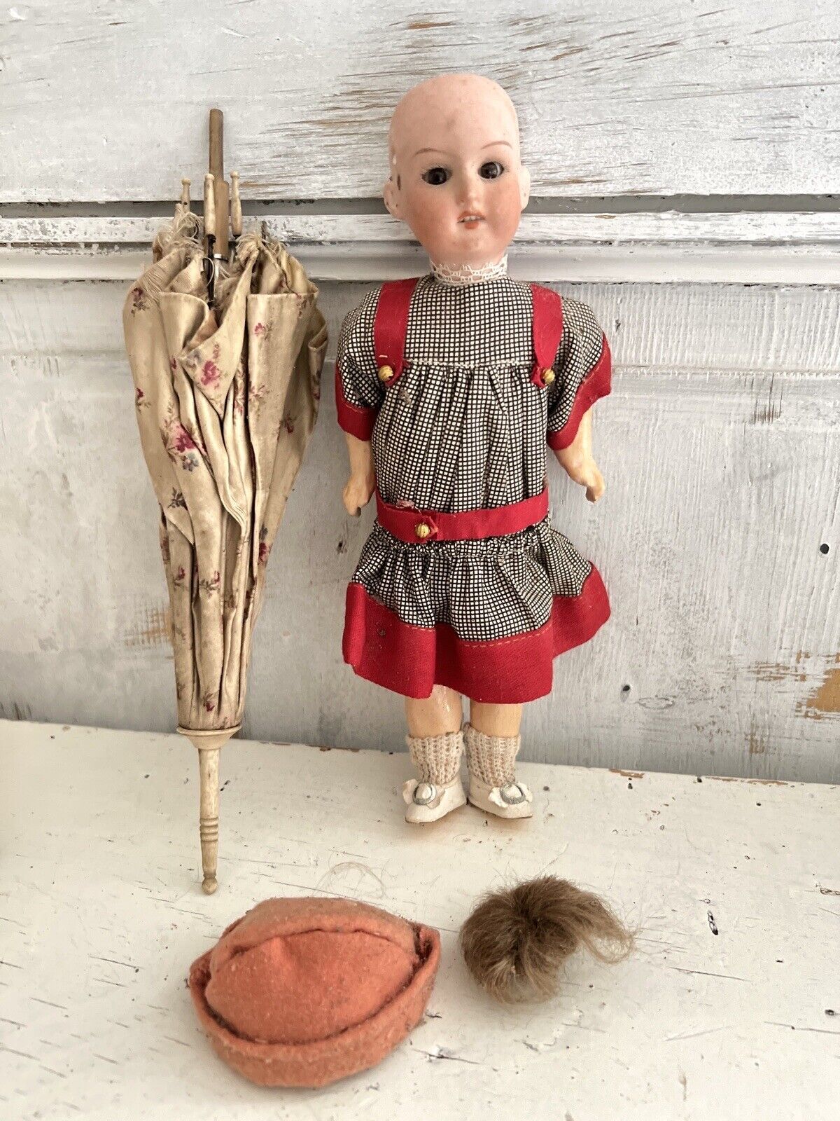 French BISQUE head DOLL Armand Marseille 390 ORIGINAL BOX and clothes c1900