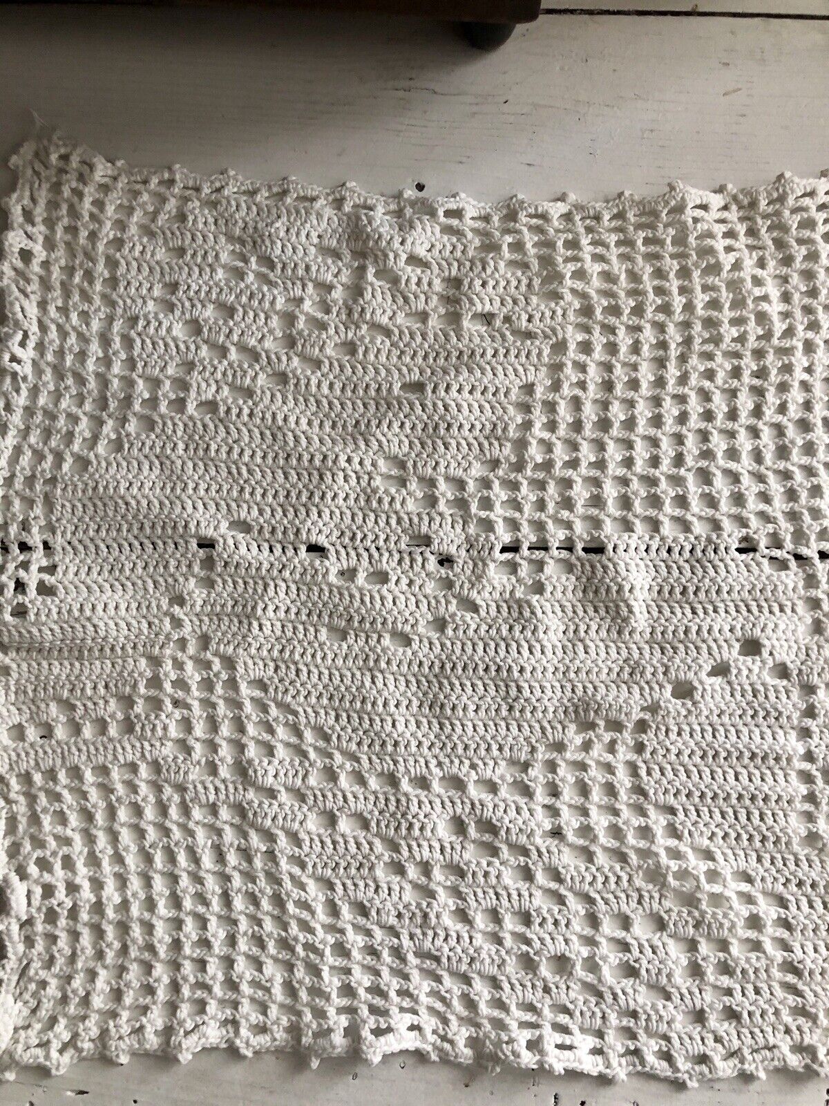 Vintage French filet lace DOILY cotton PANEL napperon SILHOUETTE c1950