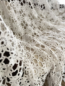 Vintage French floral FILET LACE BEDSPREAD c1930