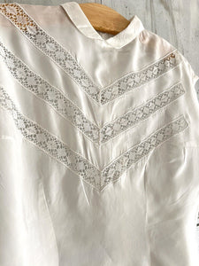 Vintage embroidered acetate BLOUSE lace entredeux c1950