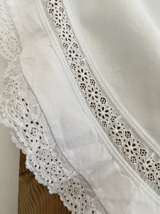 Vintage French LITURGIC VALANCE mantelpiece cotton EYELET LACE entredeux c1950