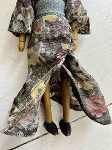 Art Deco French 3 PROMOTIONAL wood Japanese DOLLS silk traditionnal outfit c1930