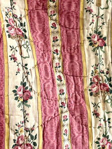 XL antique French LARGE floral QUILT piqué de Marseille PINK ROSES NDIENNE c1880