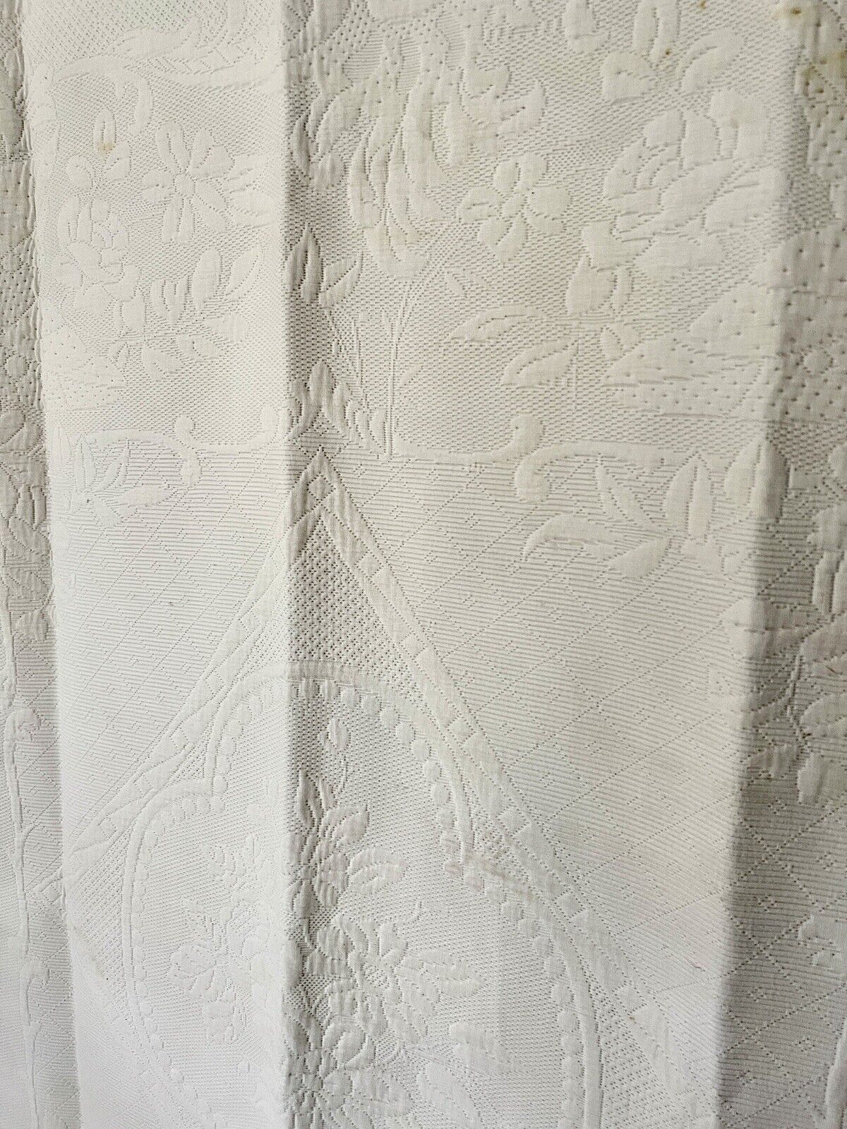 Antique LARGE French BRIDE PIQUE DE PROVENCE bed COVERLET LACE TRIM c1930