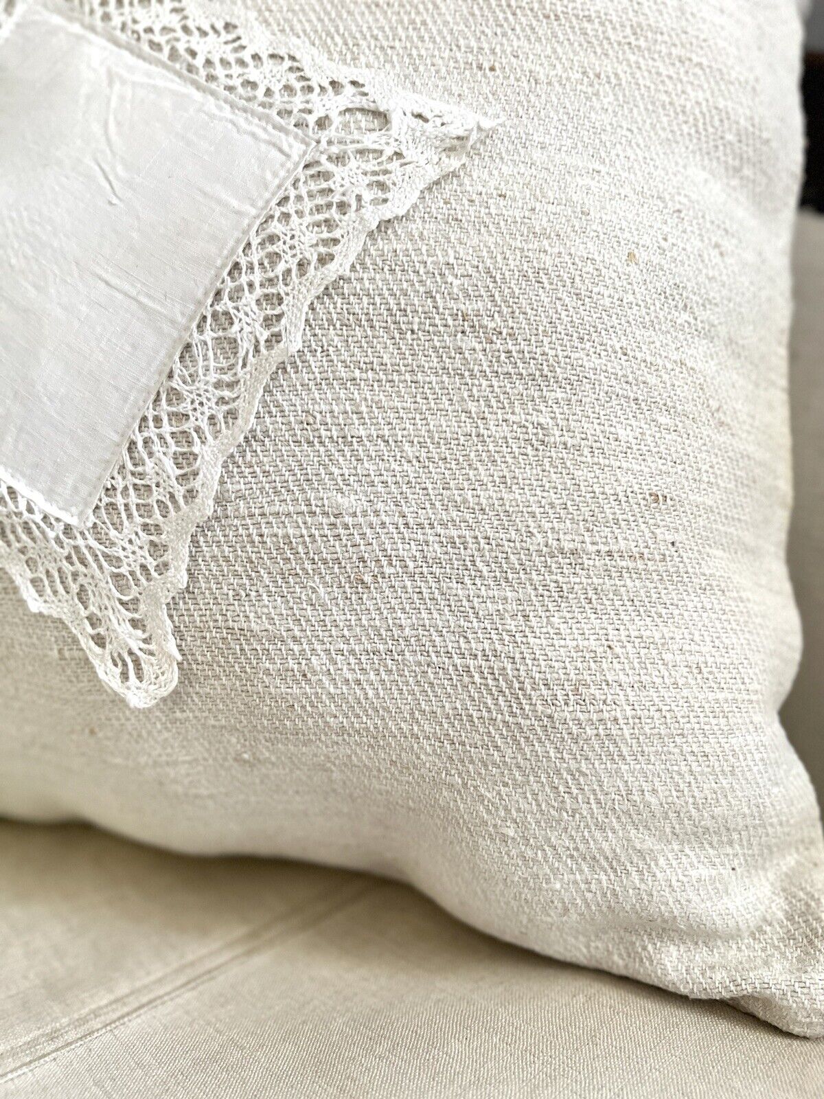 UPCYCLED vintage French GRAIN SACK PILLOW COVER natural tone