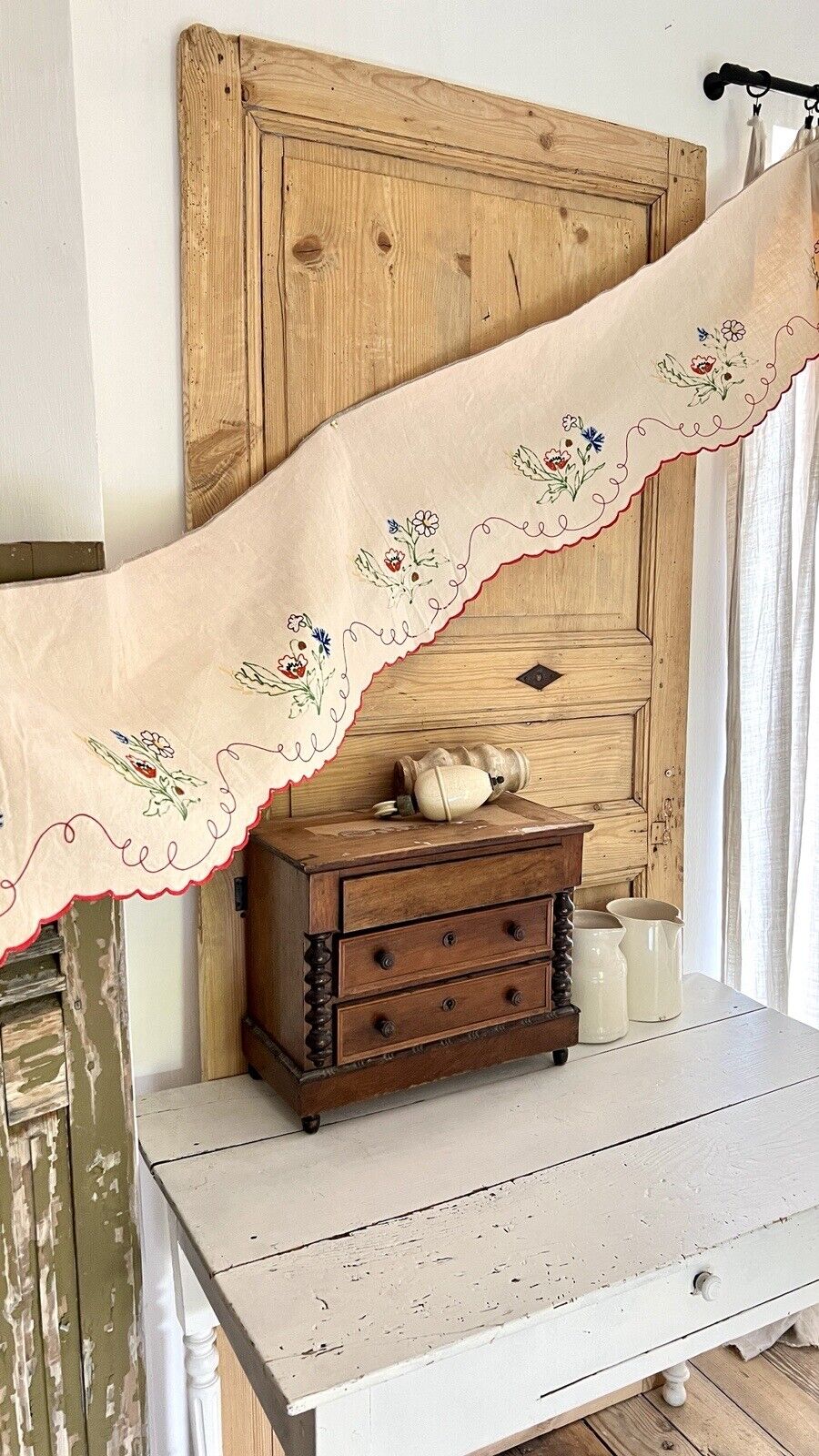 Vintage French MANTELPIECE COVER embroidered CARNATIONS natural LINEN c1950