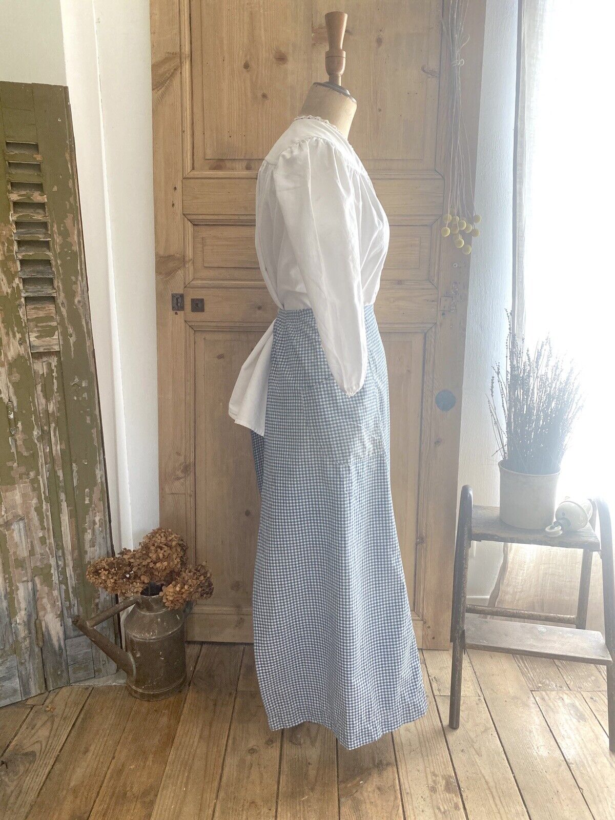 RARE antique French WORK WEAR FULL white blue VICHY COTTON APRON c1900