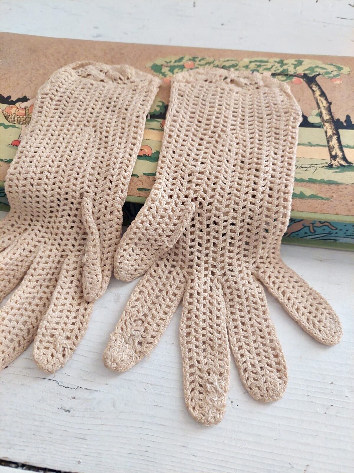 Antique VICTORIAN EDWARDIAN French crocheted cotton GLOVES  LACE c1880