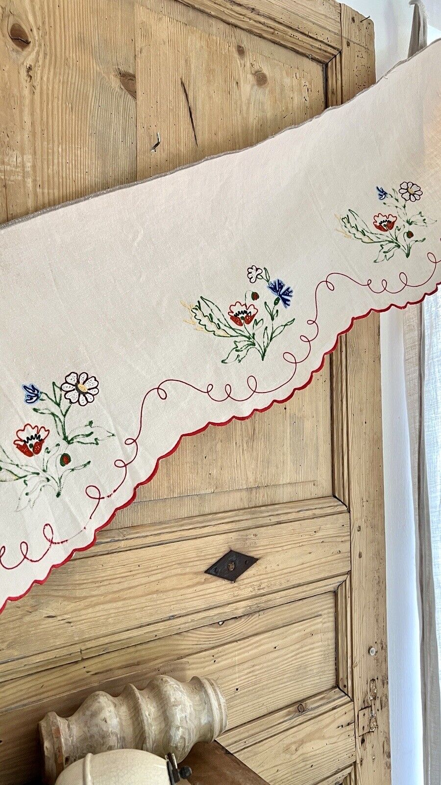 Vintage French MANTELPIECE COVER embroidered CARNATIONS natural LINEN c1950