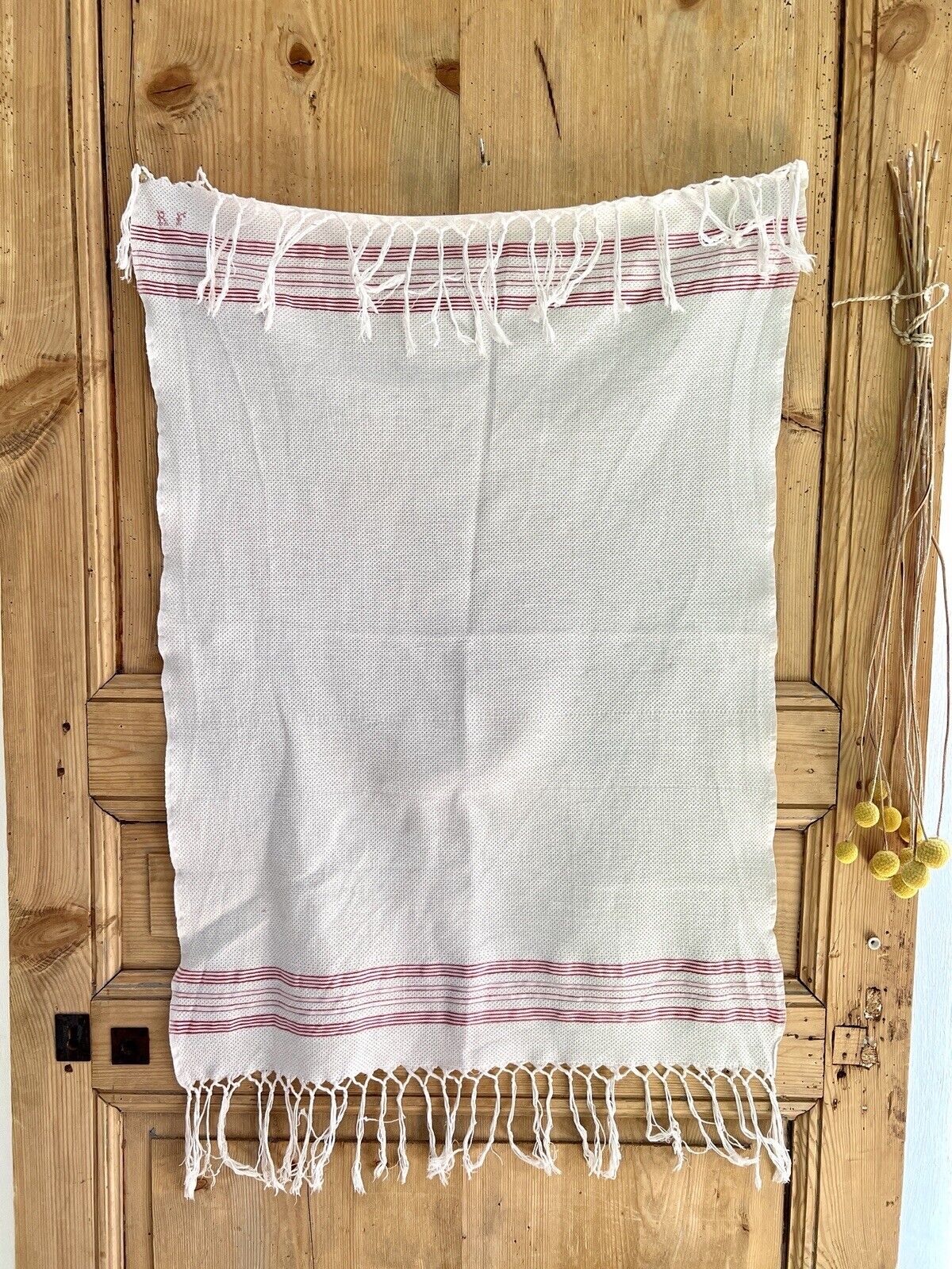 Antique French GUEST TOWEL cotton nid d’abeille FRINGES red LITEAU RF mono c1900