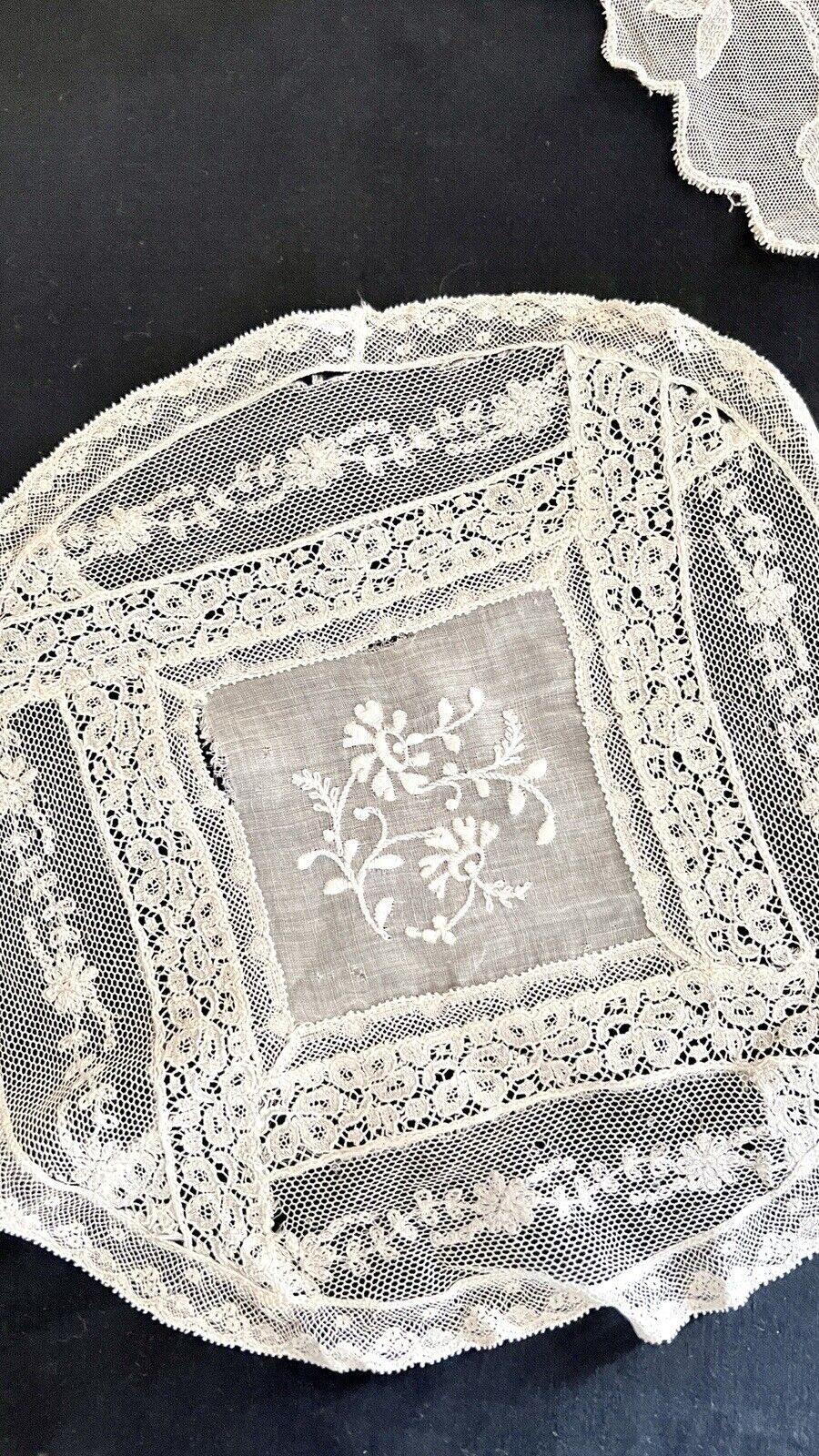 BUNDLE #2 4 LARGE vintage French FILET LACE DOILIES napperon CRAFT c1930