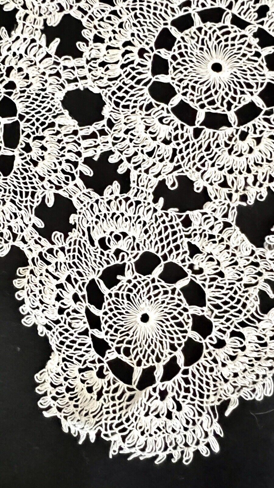 BUNDLE #2 4 LARGE vintage French FILET LACE DOILIES napperon CRAFT c1930