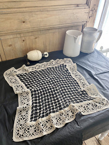 Vintage French filet lace DOILY cotton napperon net c1930