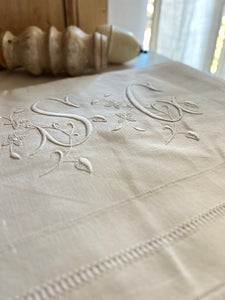 Drap en fil de lin ancien monogramme SG c1900